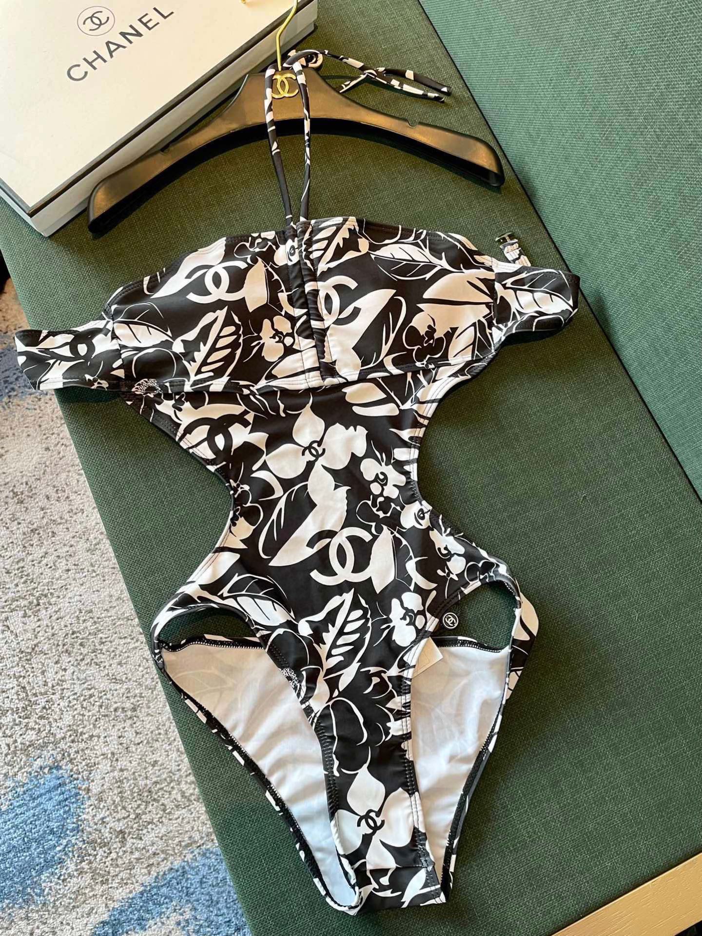 CH Swimsuit