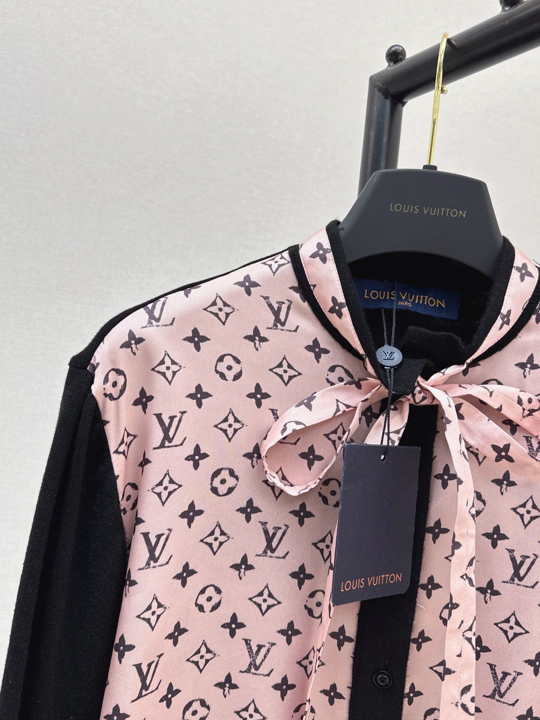 Loui* monogram front cardigan