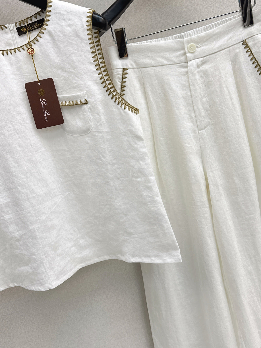 Lor*P new embroidered trim vest and pants set