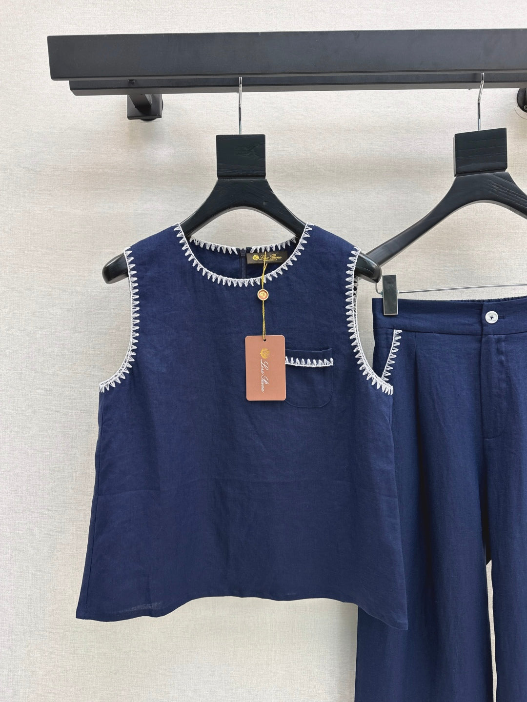 Lor*P new embroidered trim vest and pants set