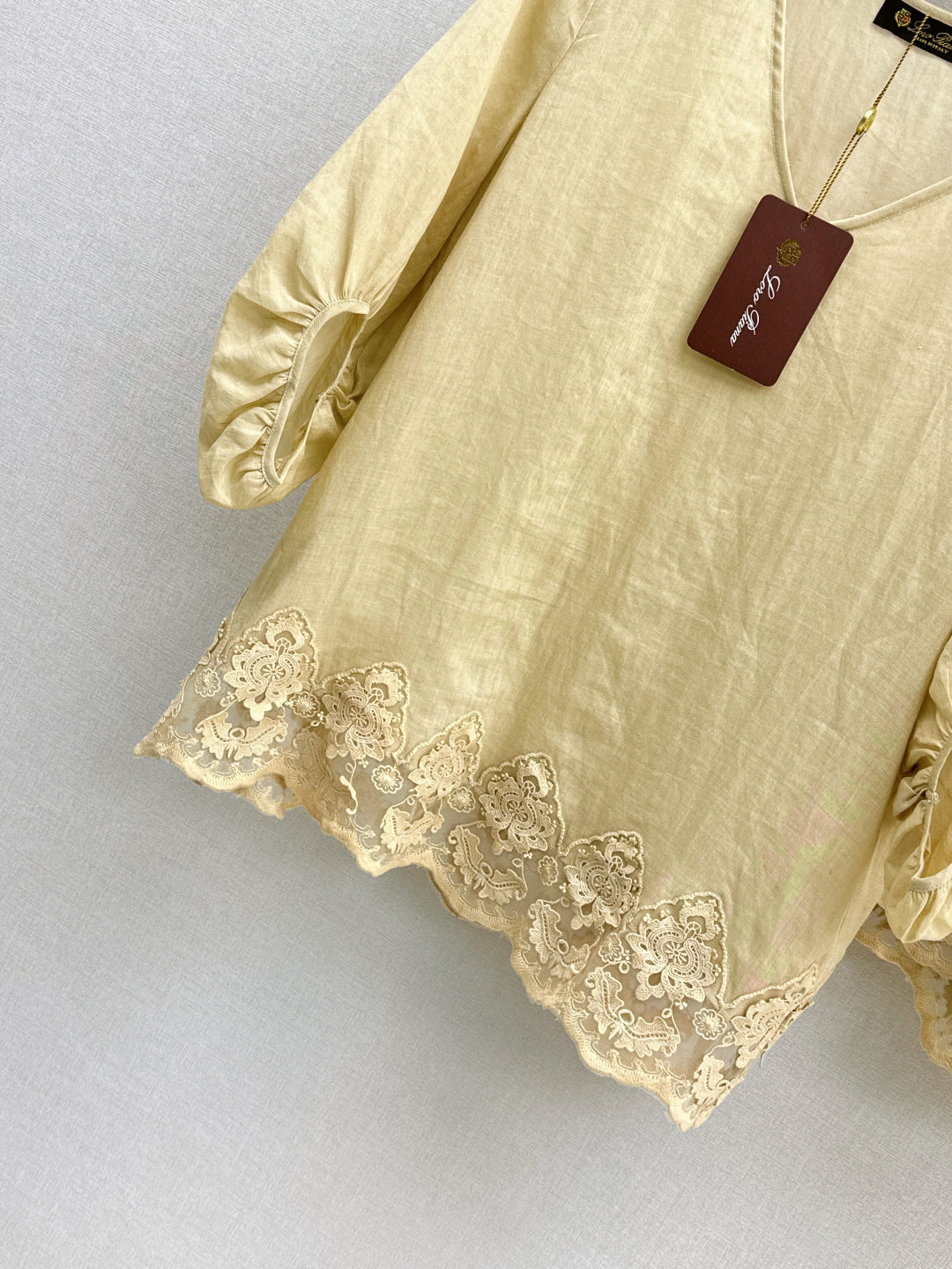 Lor*P 25ss ramie suit with lace trim