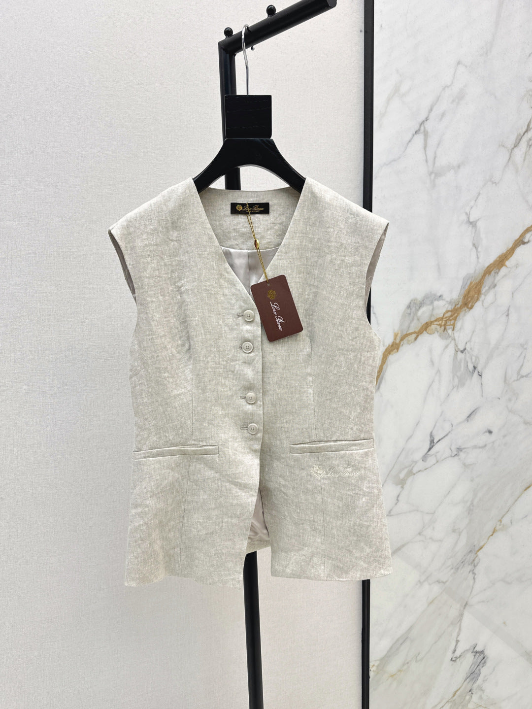 Lor*P 25ss embroidered linen shorts