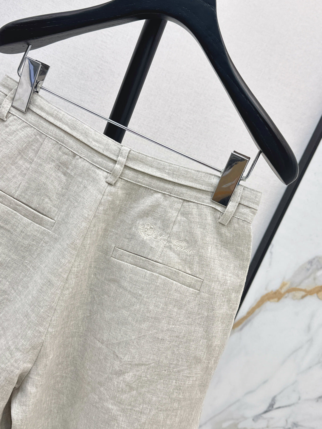 Lor*P 25ss embroidered linen shorts