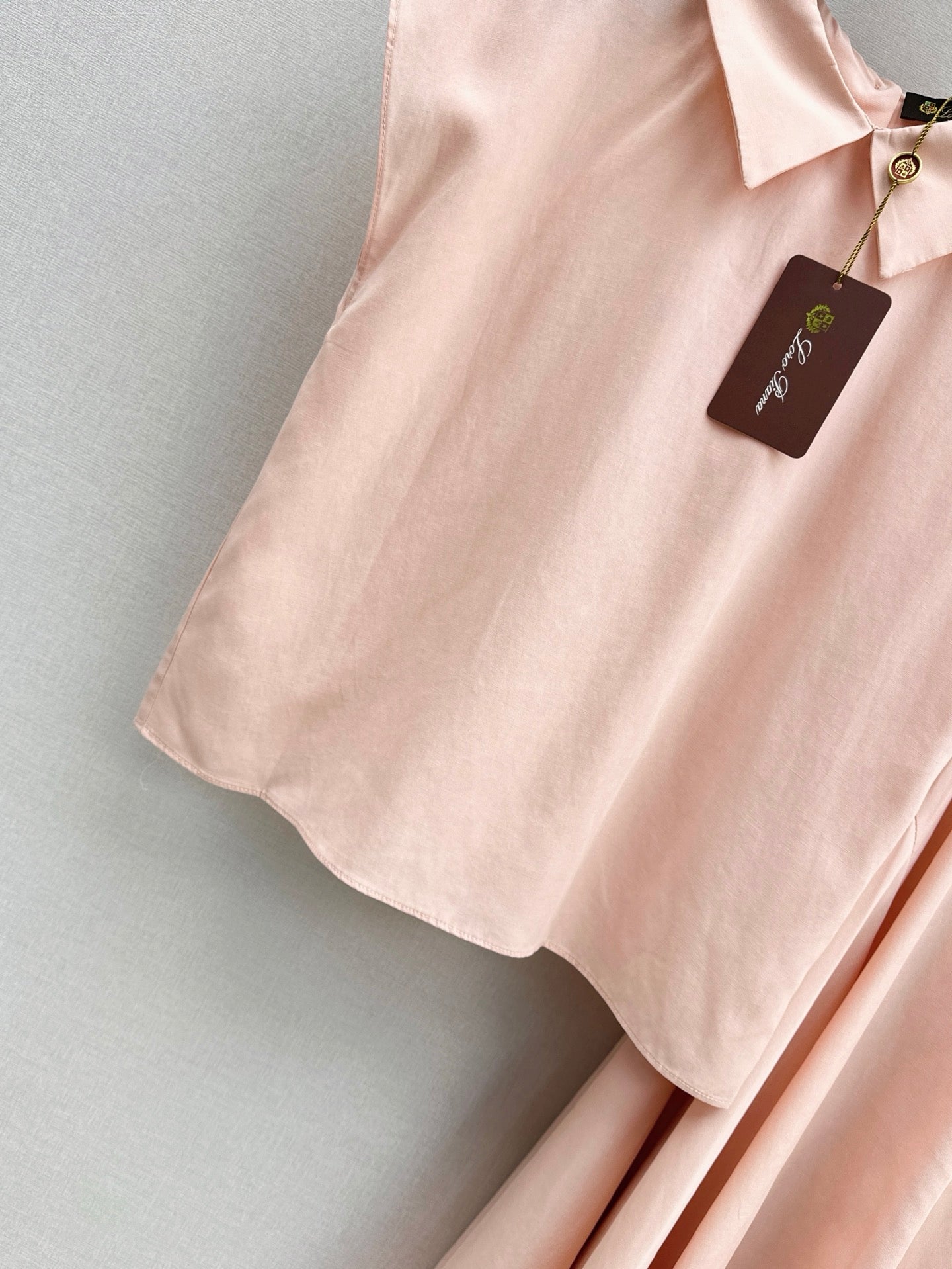 Lor*P 25ss sleeveless top and pleated skirt set