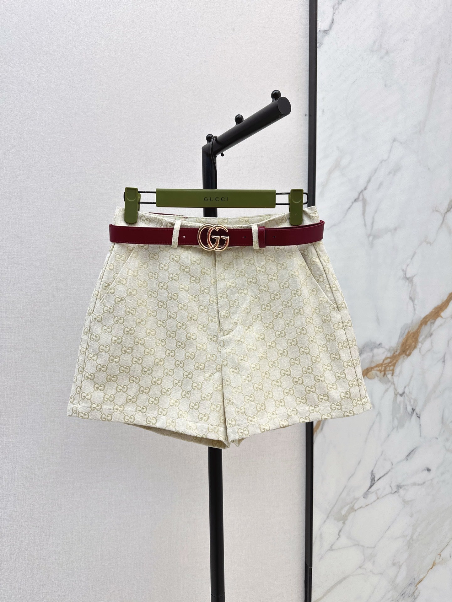 Gu* 25ss GG jacquard shorts with belt
