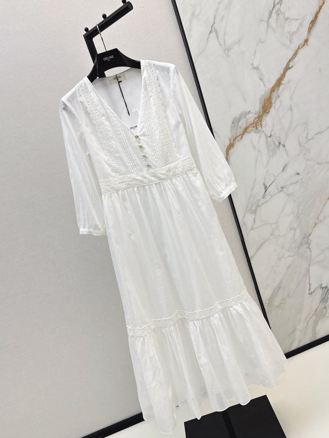 Cel* 25ss lace accent plunging long dress