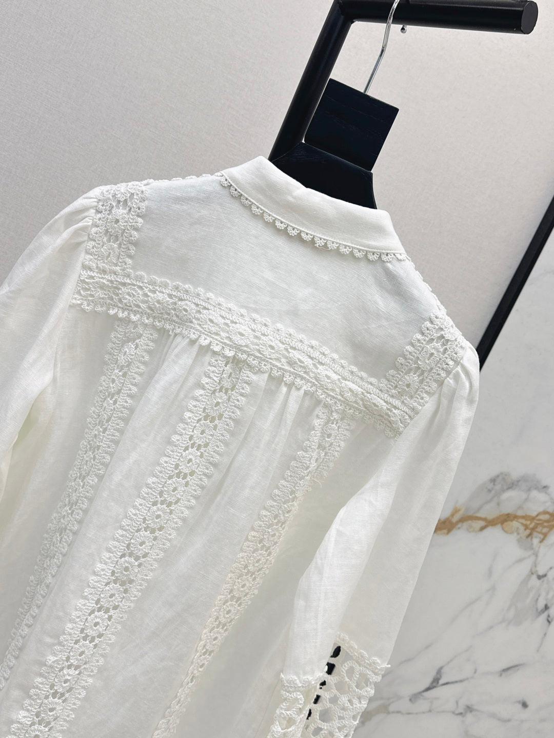 Zim* 25ss embroidered linen shirt