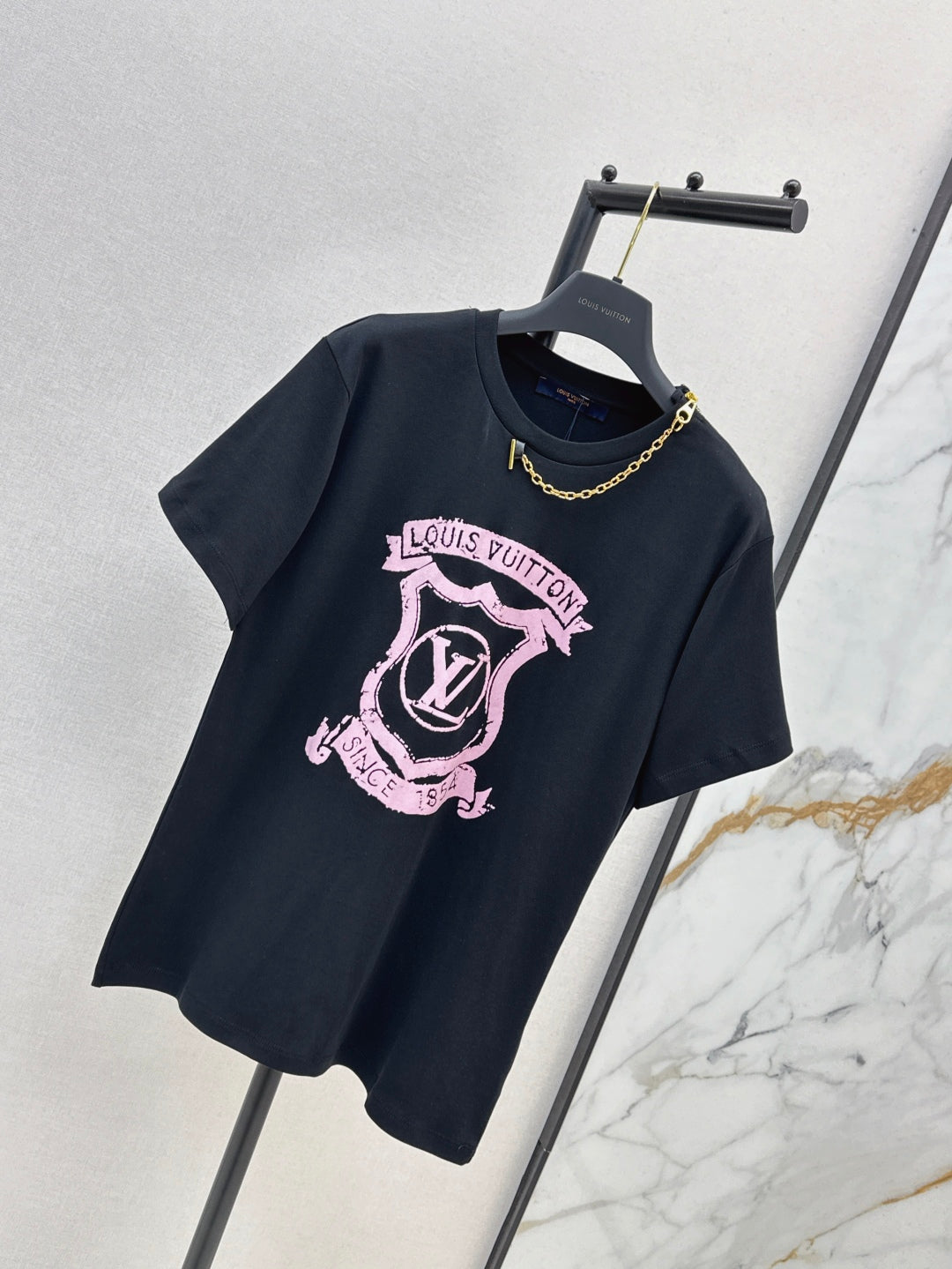 Loui* 25ss Signature Zipper Detail T-Shirt
