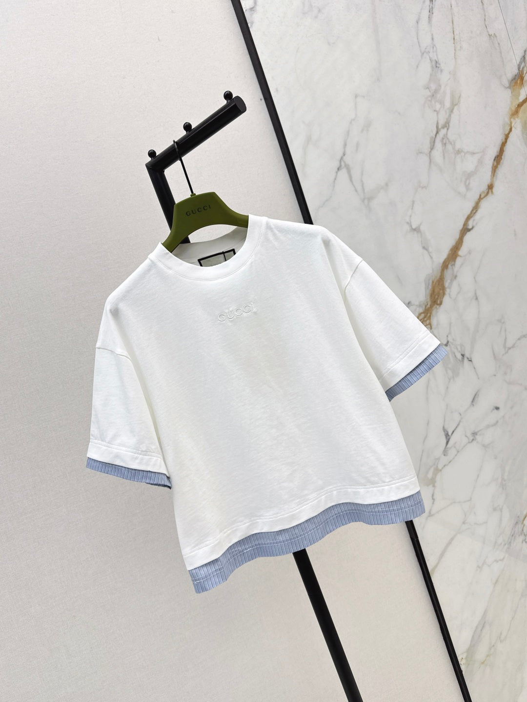 Gu* 25ss embroidered jersey t-shirt