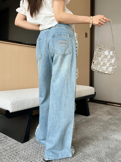 M*u 25ss embroidered trim rhinstones jeans