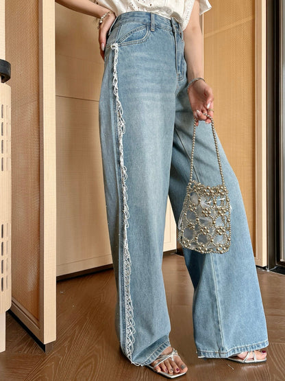 M*u 25ss embroidered trim rhinstones jeans