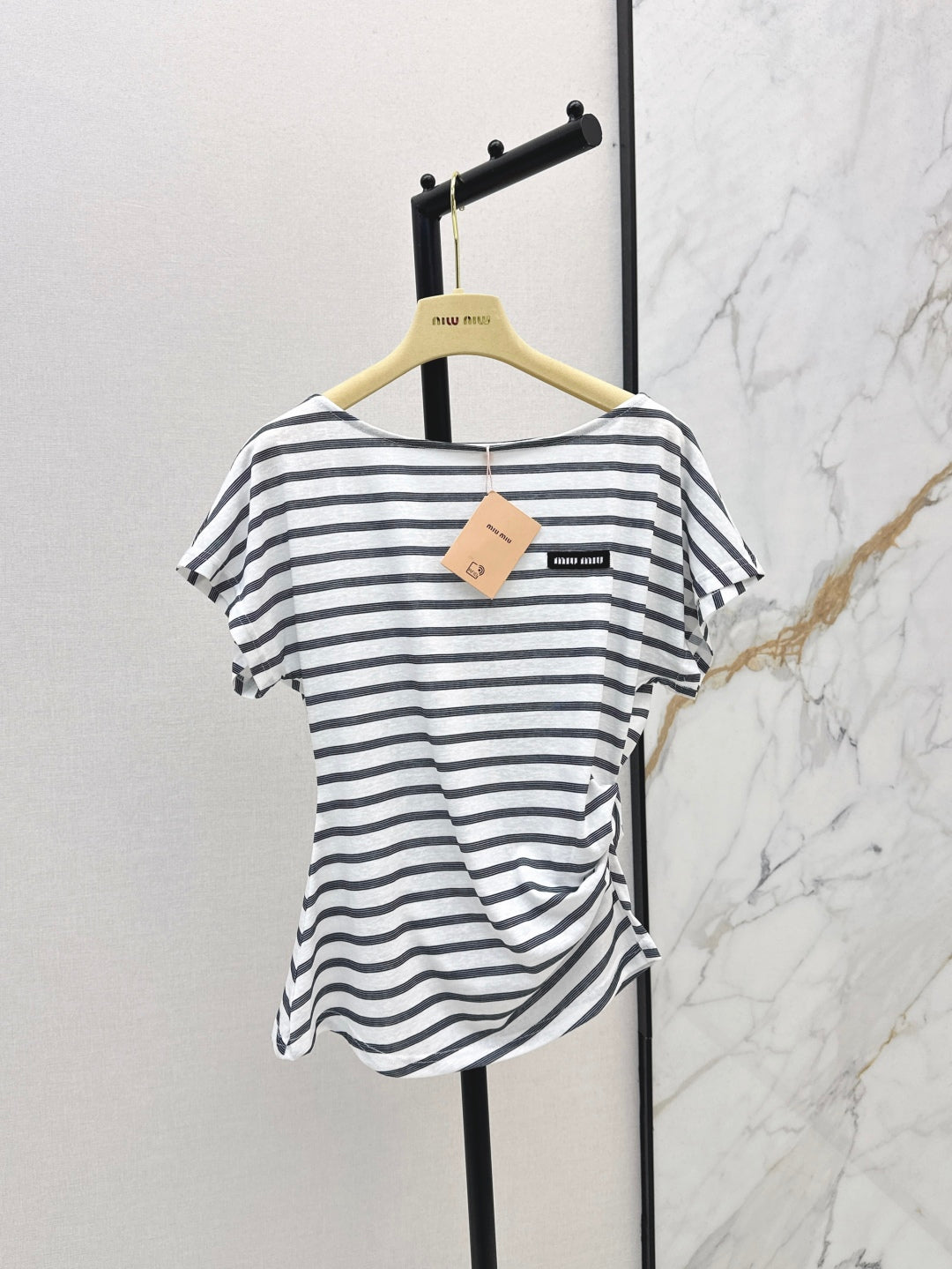 M*u 25ss boat neck top