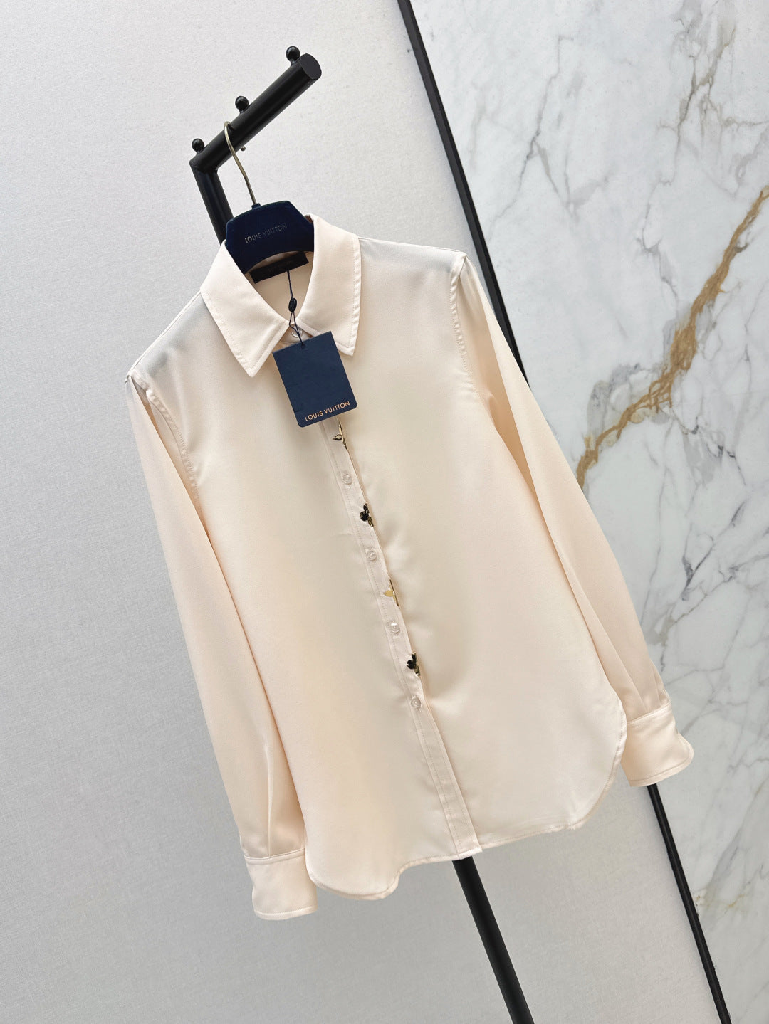 Loui* golden monogram flower accent shirt