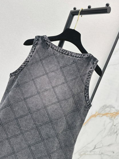 C*nel 25ss embroidered diamond denim dress