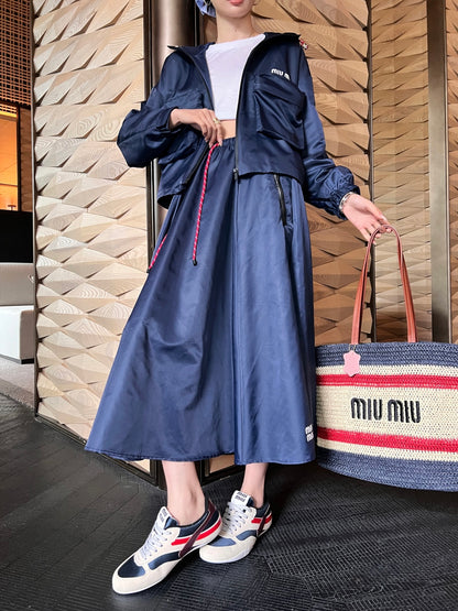 M*u 25ss tech canvas flared skirt