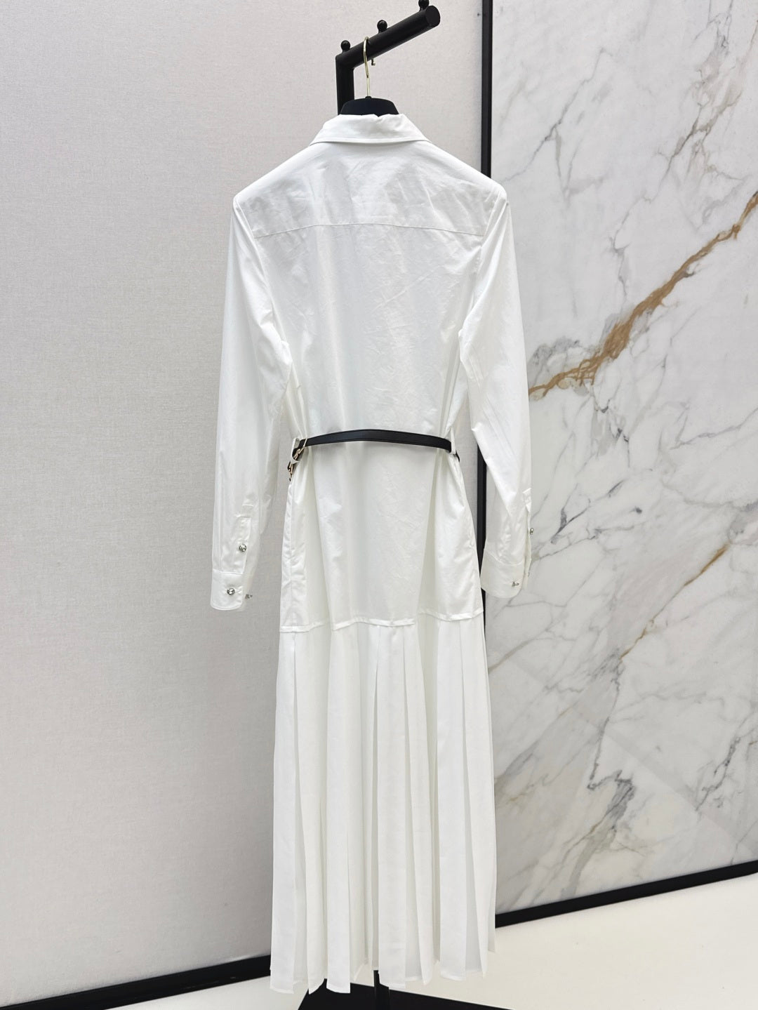 Loui* 25ss sheer insert shirtdress